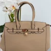 Bolso BEIGE cierre CANDADO (V47)