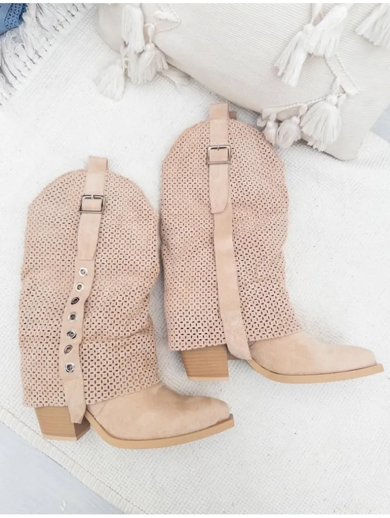 Bota beige hebillas Nadia(MLA)