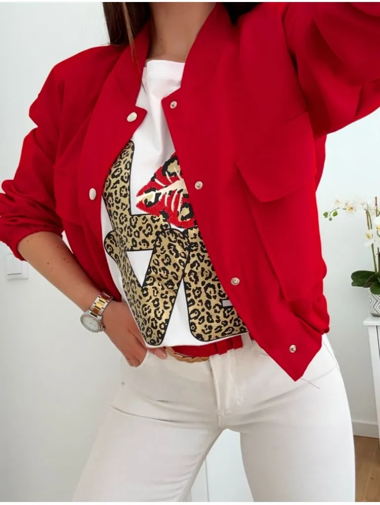 Camiseta blanca LOVE kiss hombreras