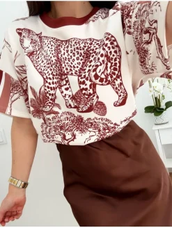Camiseta blanca manga corta estampada MARRÓN Safari (V07)