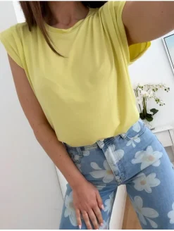 Camiseta básica AMARILLA HOMBRERAS Chic (M33)