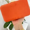 Clutch liso NARANJA Miranda ovalado