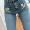 Pantalón vaquero flores bordadas bolsillos H4510-N (V09)
